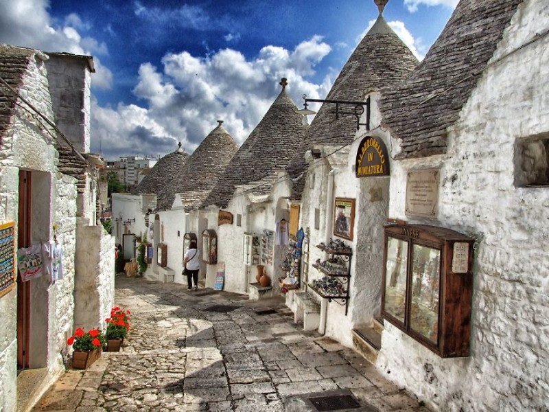 #34 Alberobello, Italy