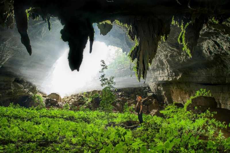 Tham Khoun Xe cave