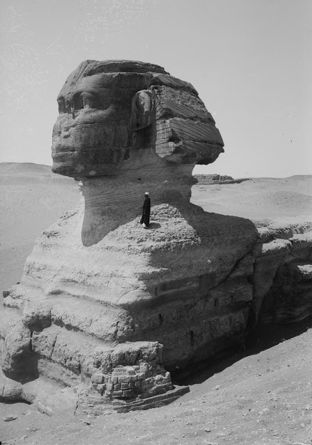 Photos of Ancient Egyptian Monuments More Than 100 Years Ago (1)