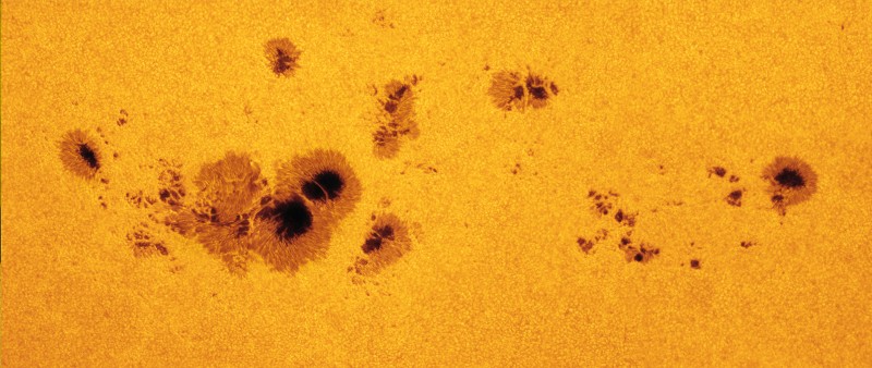 Solar_Archipelago_-_Flickr_-_NASA_sunspots