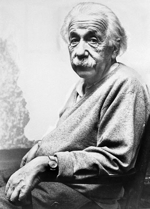 albert-einstein-01