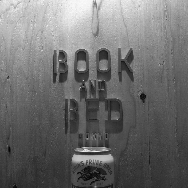 library-hotel-book-bed-07