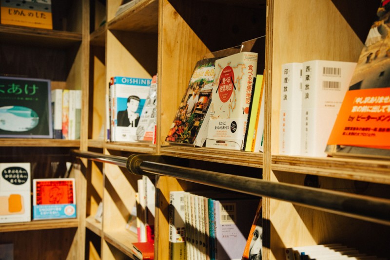 library-hotel-book-bed-11