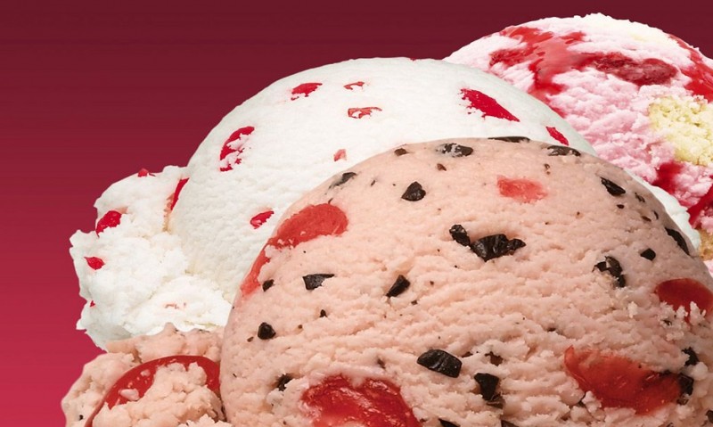 nice-vanilla-punch-strawberry-ice-cream