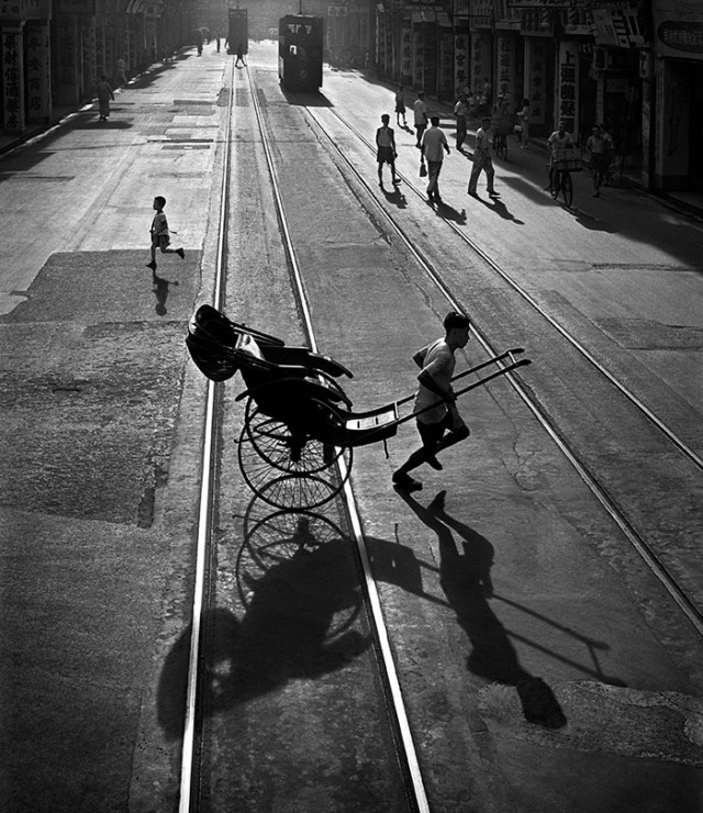 street-photography-hong-kong-memoir-fan-ho-40-640x740