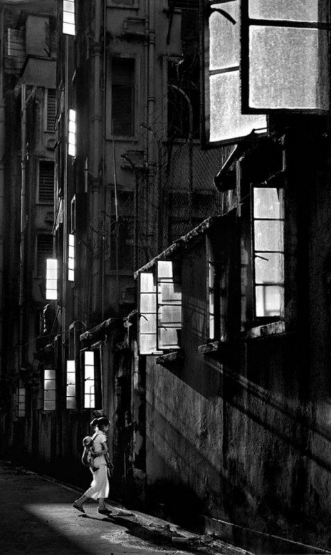 street-photography-hong-kong-memoir-fan-ho-49-612x1024