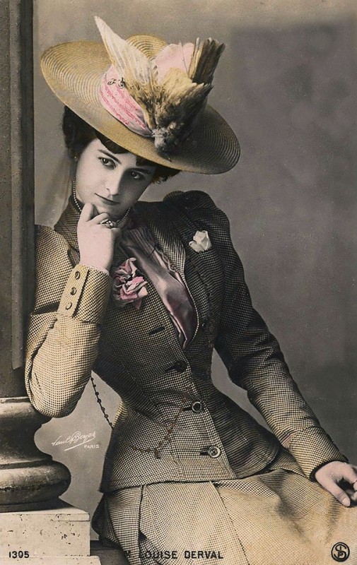 vintage-women-beauty-1900-1910-65__605