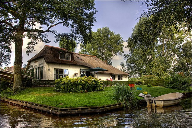 wcth_Giethoorn_-16-640x428